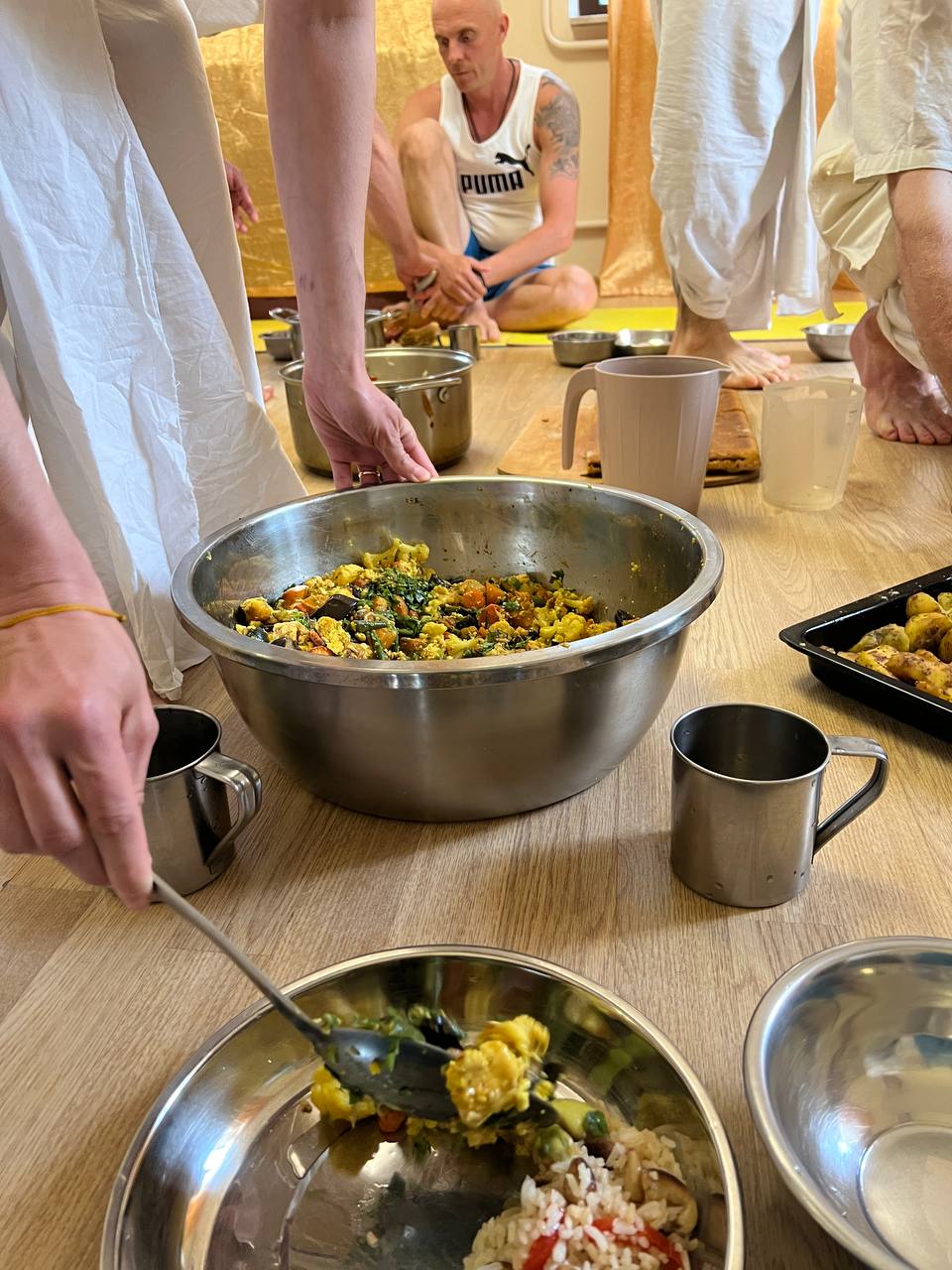 Food preparation and distribution